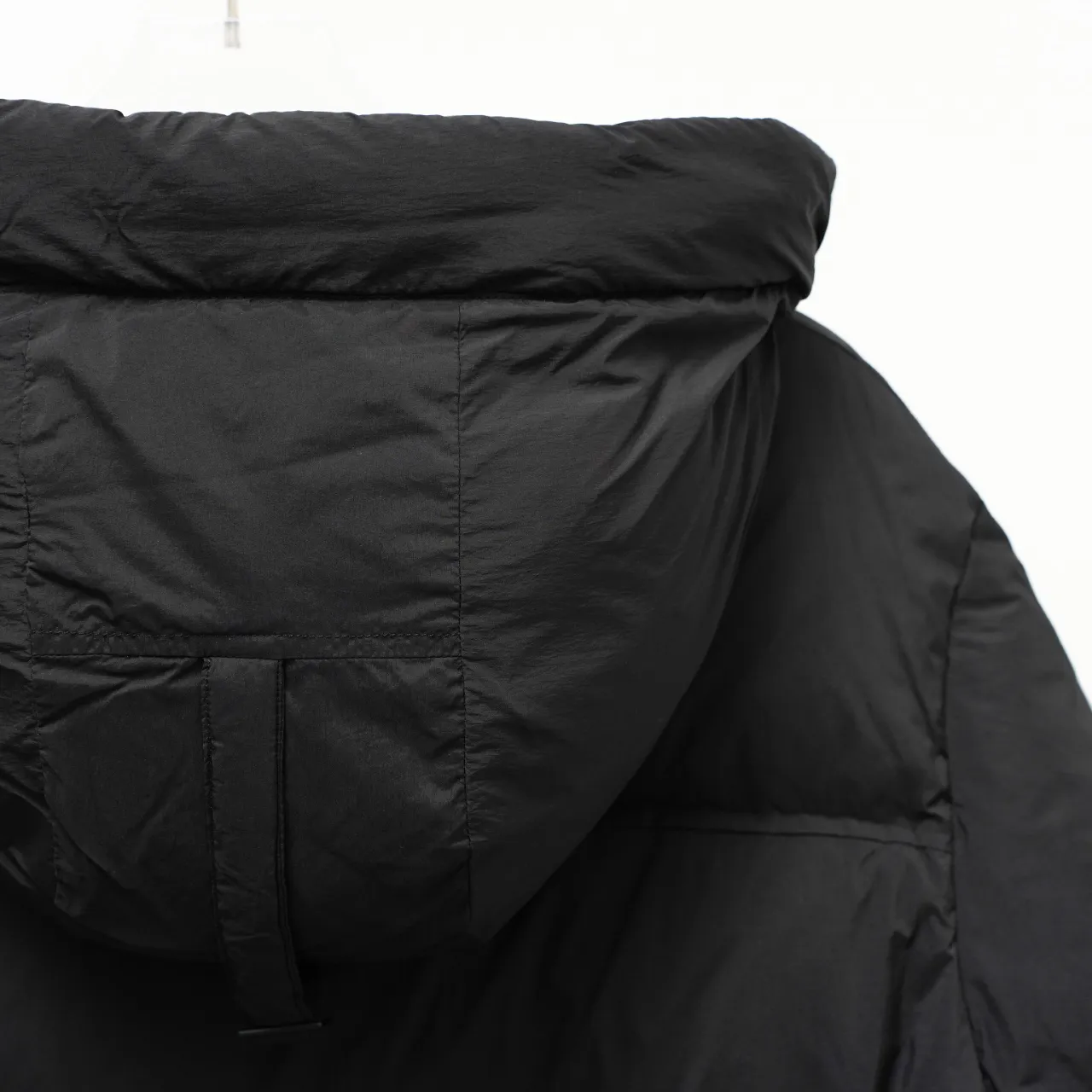 P940 CANADA GOOSE丨Canada Goose 2801 armband mid-length hooded down jacket Color: Black Size: XS-XXL
